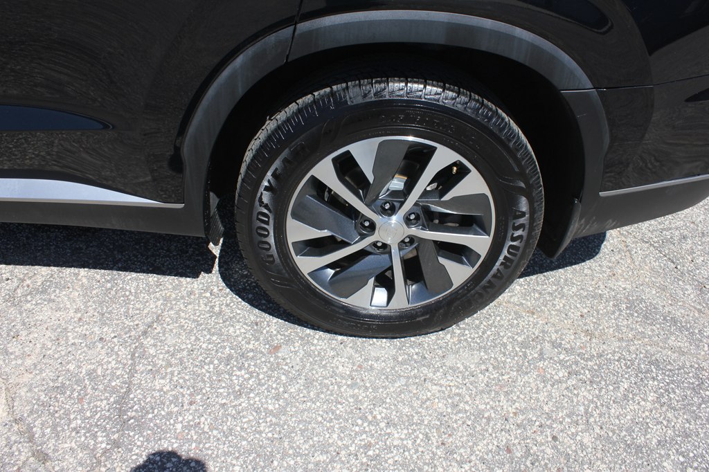 Photo 40 of this HYUNDAI PALISADE