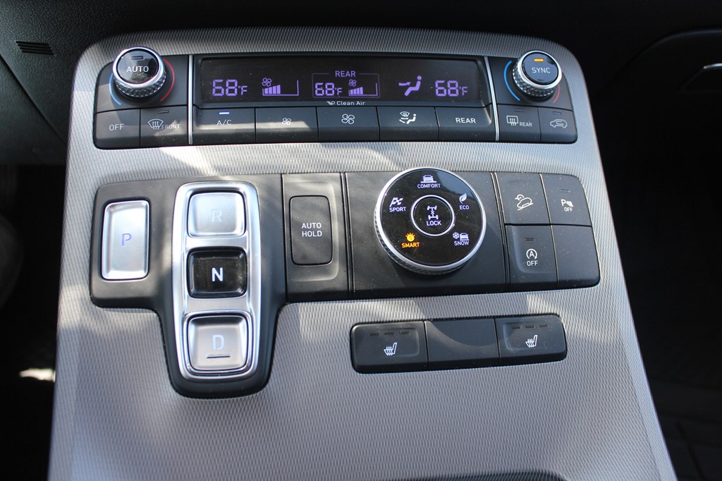 Photo 19 of this HYUNDAI PALISADE