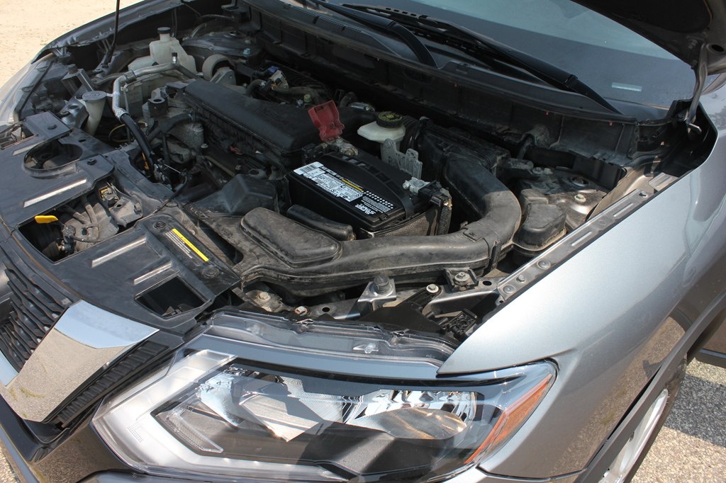 Photo 40 of this NISSAN ROGUE