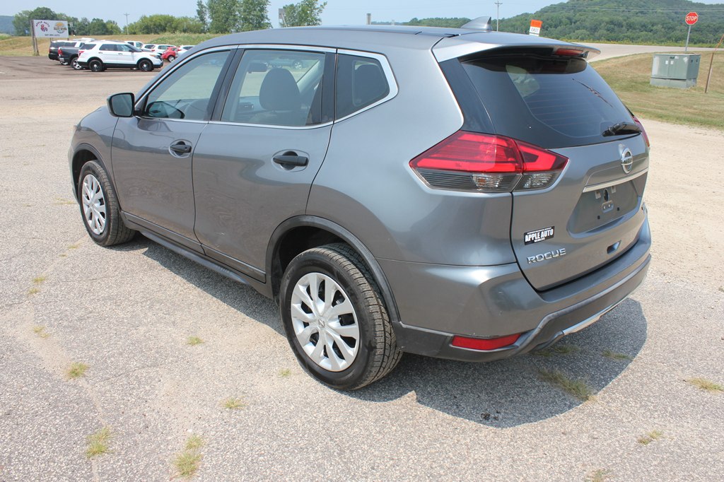 Photo 7 of this NISSAN ROGUE