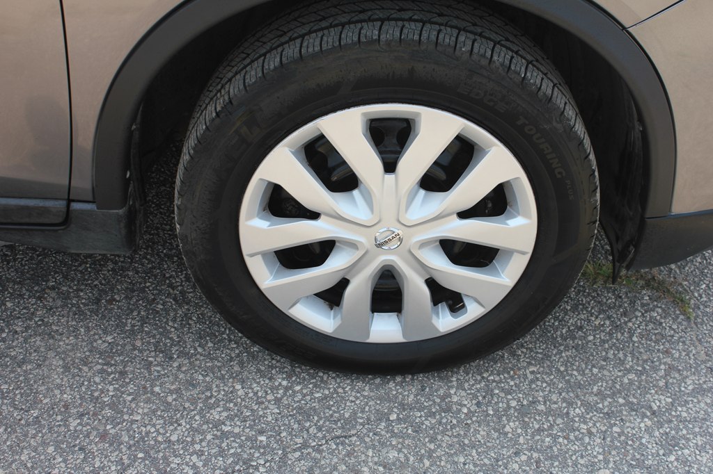 Photo 43 of this NISSAN ROGUE