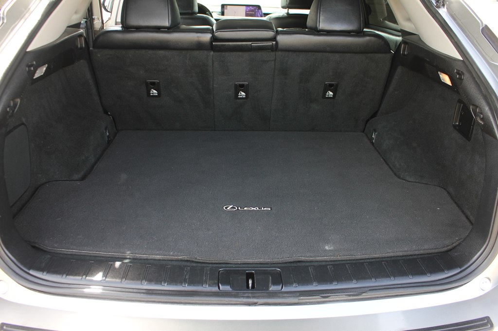 Photo 44 of this LEXUS RX 350