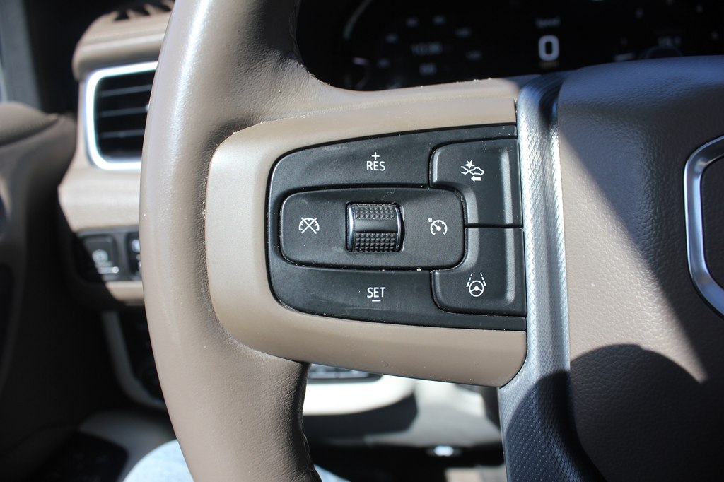 Photo 12 of this GMC YUKON
