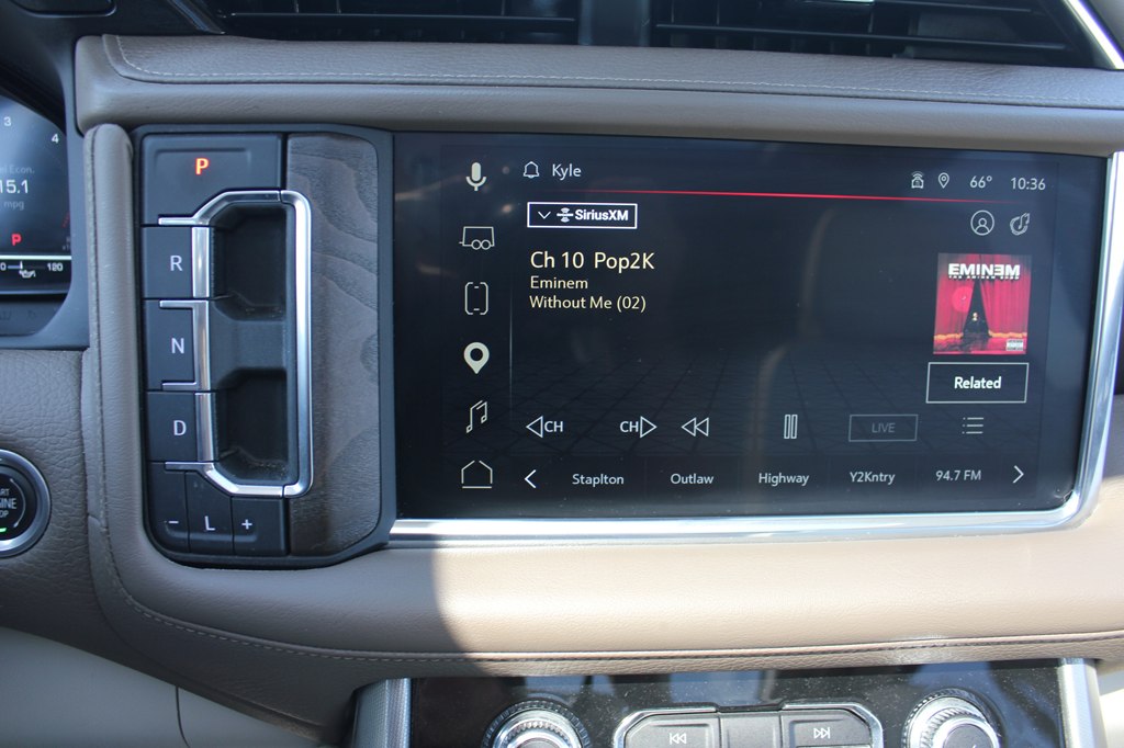 Photo 16 of this GMC YUKON