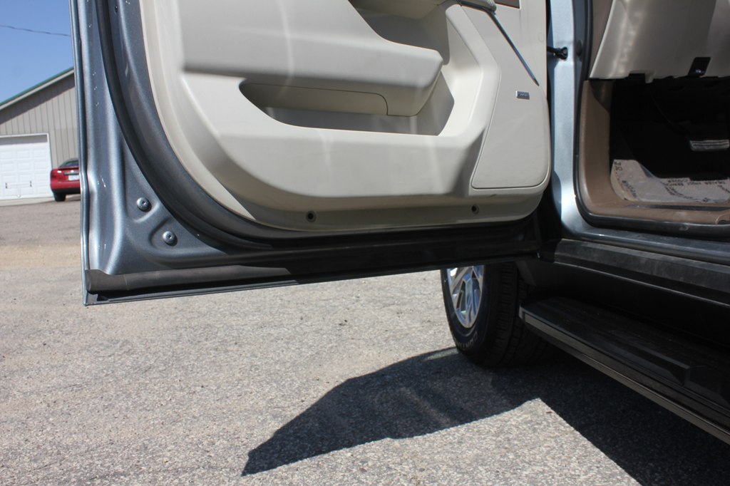 Photo 47 of this GMC YUKON