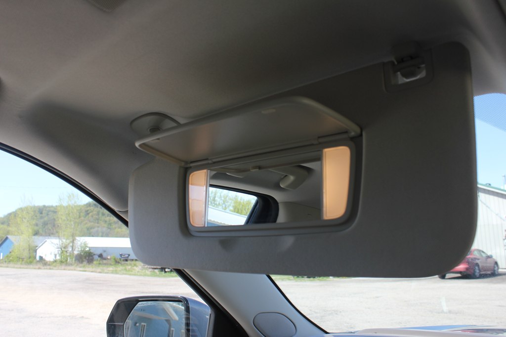 Photo 22 of this GMC YUKON