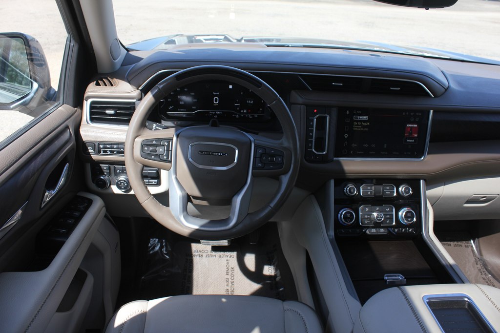 Photo 9 of this GMC YUKON