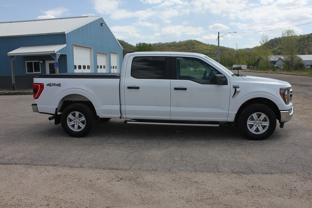 Photo 4 of this FORD F-150
