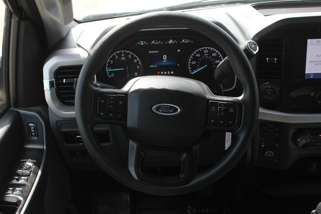Photo 10 of this FORD F-150