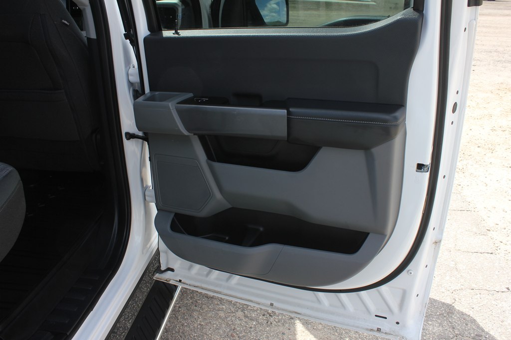 Photo 33 of this FORD F-150