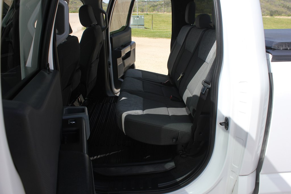 Photo 36 of this FORD F-150