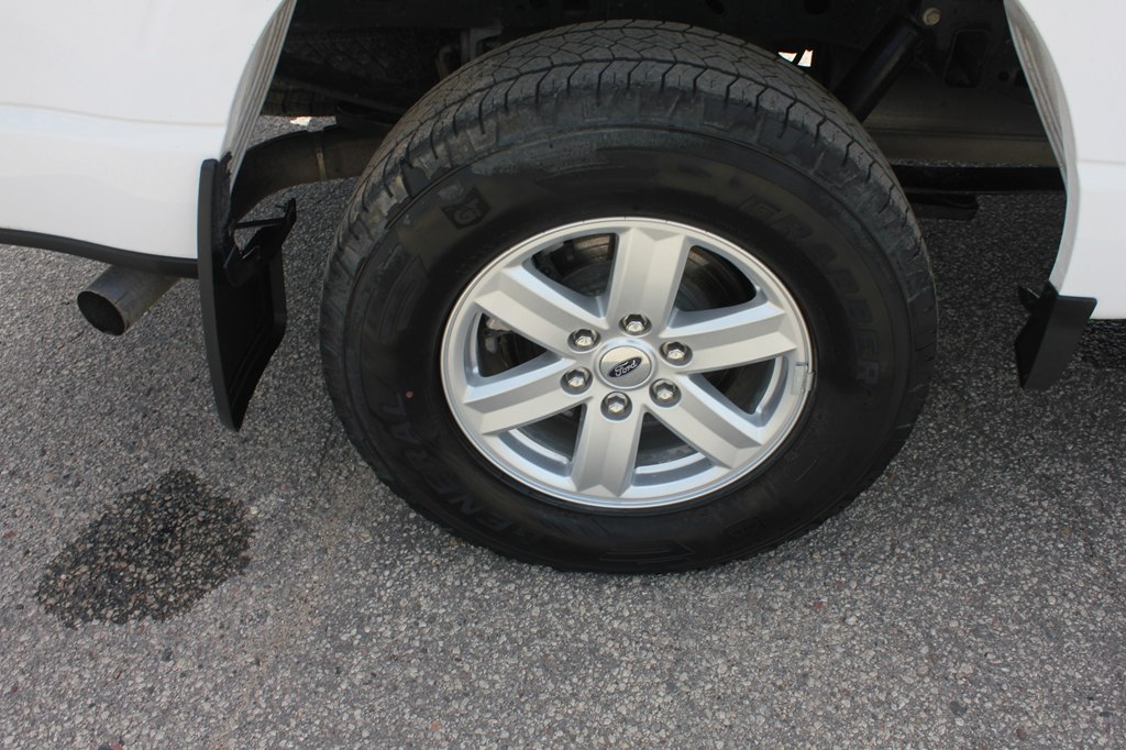 Photo 51 of this FORD F-150