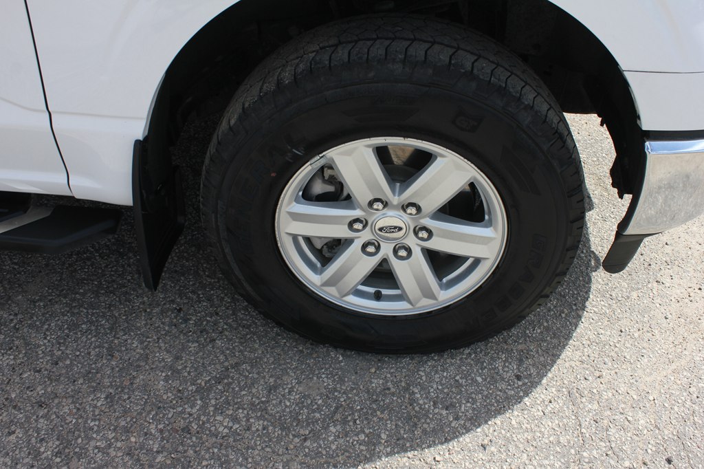 Photo 50 of this FORD F-150