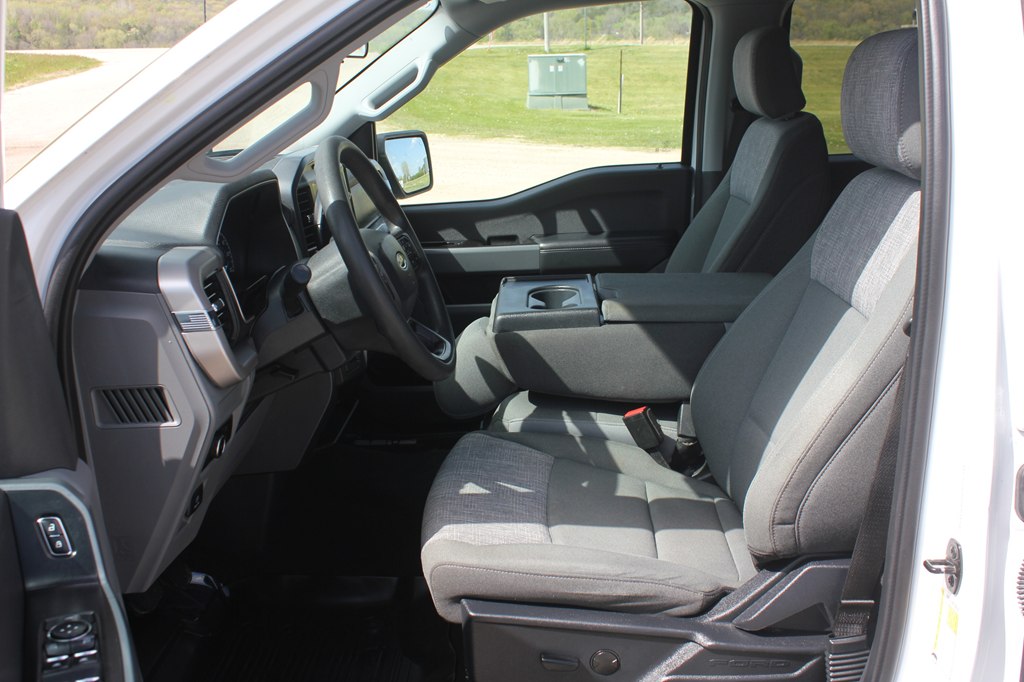 Photo 27 of this FORD F-150