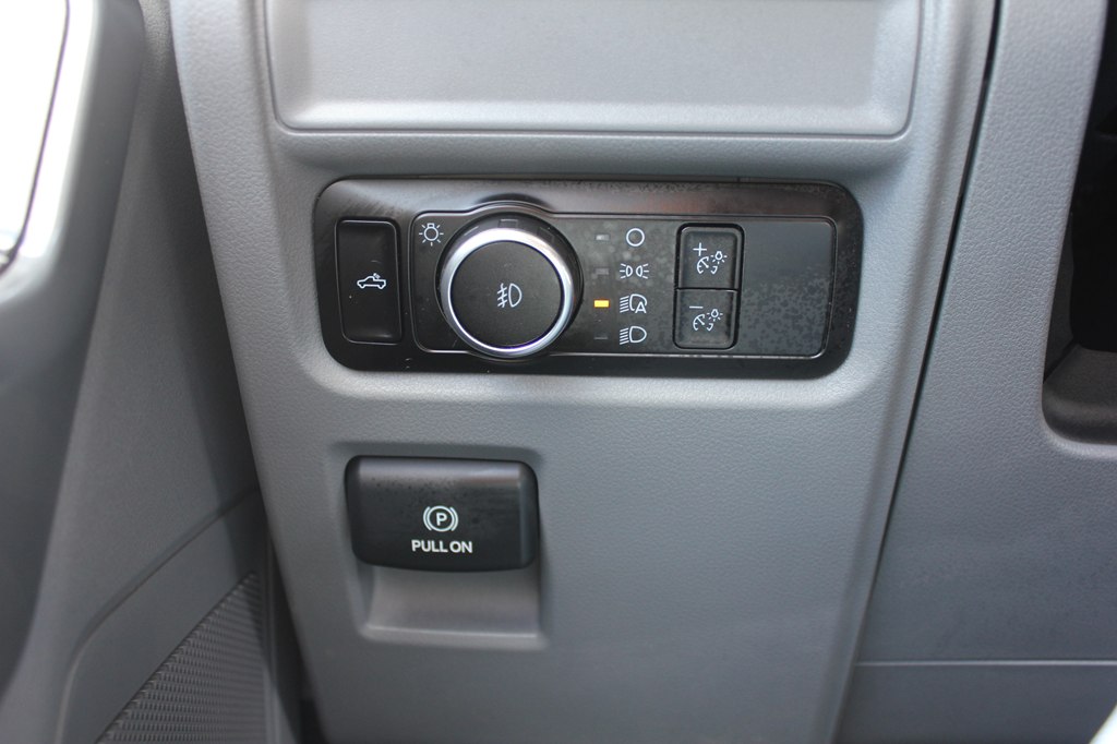 Photo 16 of this FORD F-150