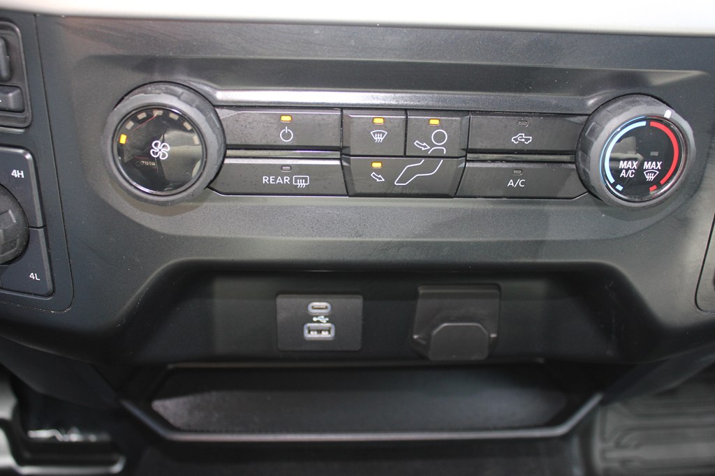 Photo 19 of this FORD F-150