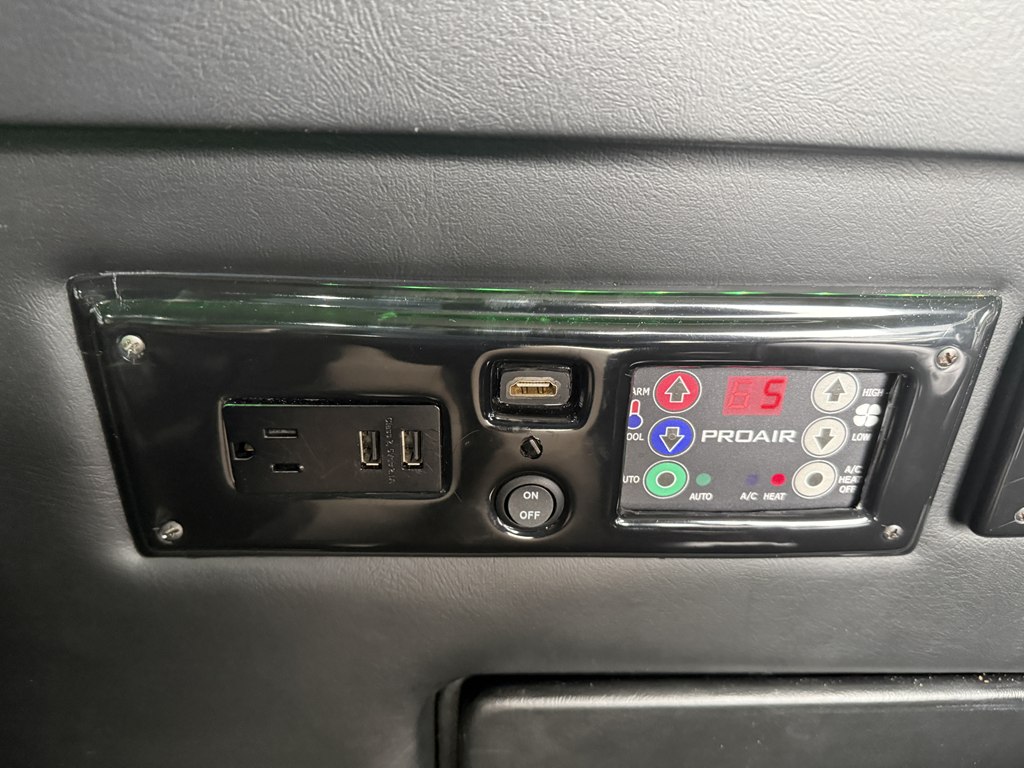 Photo 34 of this RAM PROMASTER