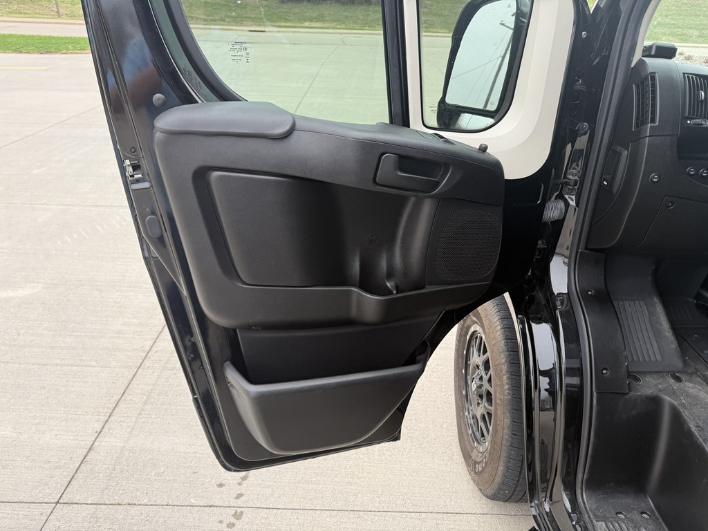 Photo 9 of this RAM PROMASTER