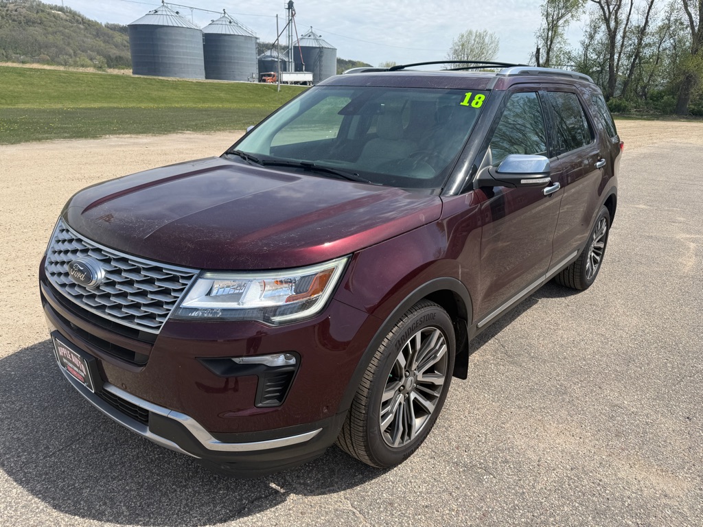 Photo 2 of this FORD EXPLORER