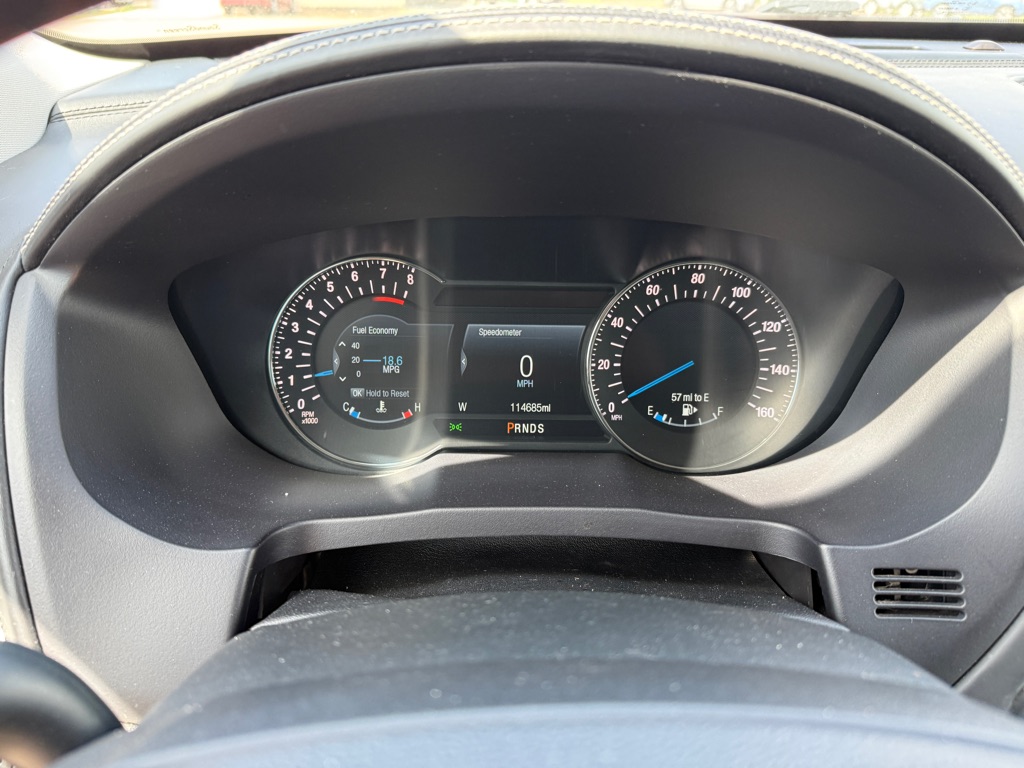 Photo 15 of this FORD EXPLORER