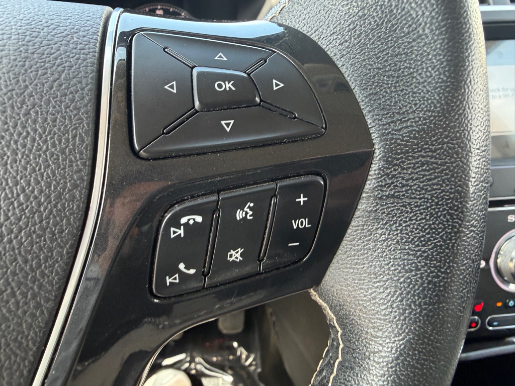 Photo 17 of this FORD EXPLORER