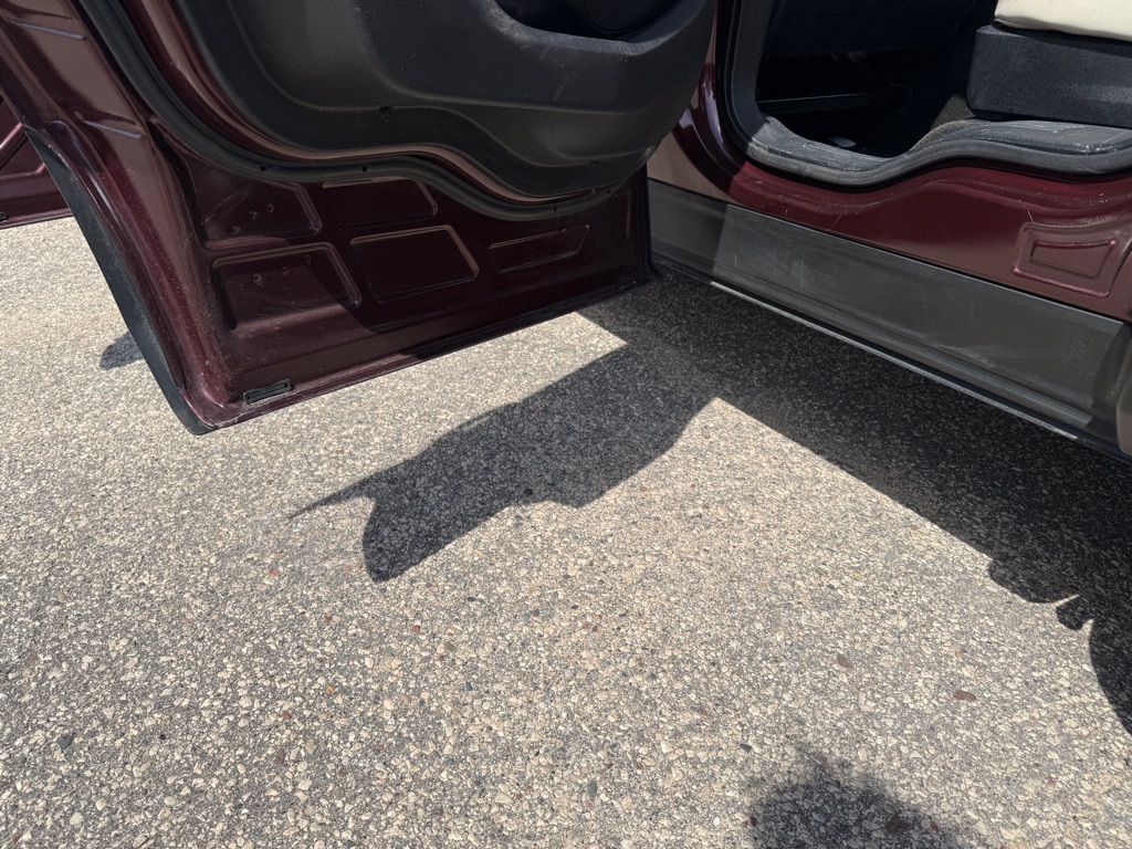 Photo 46 of this FORD EXPLORER