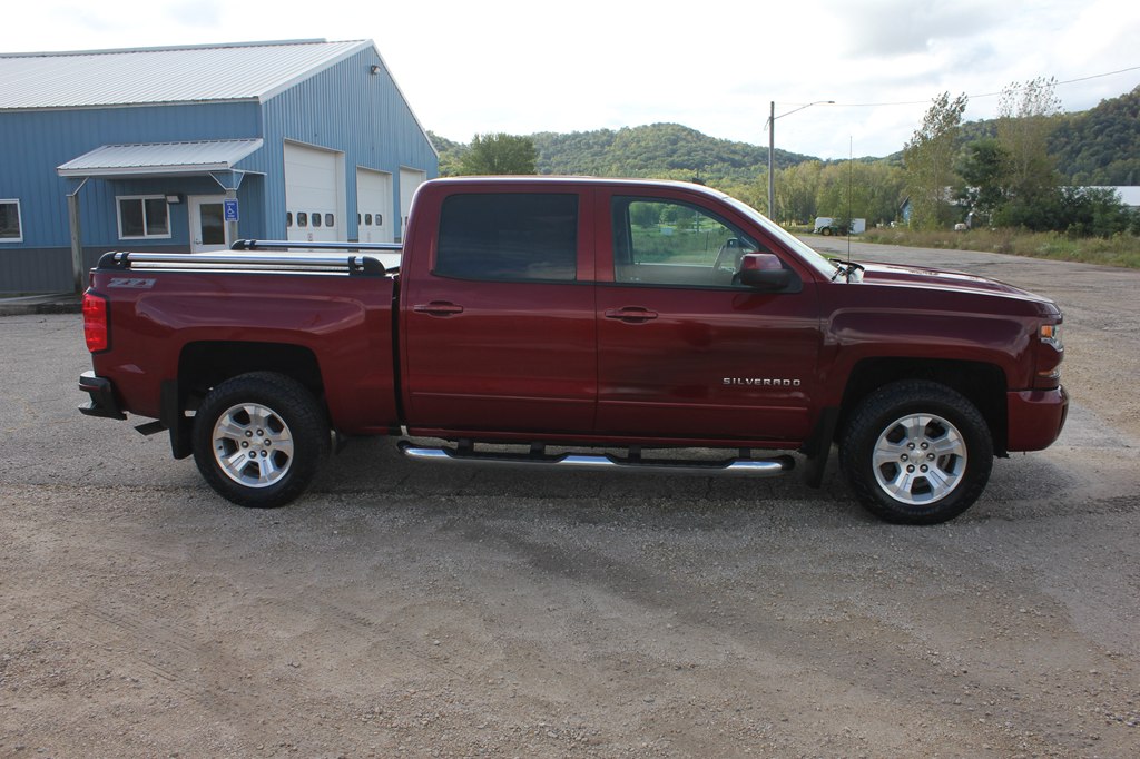 Photo 4 of this CHEVROLET SILVERADO 1500