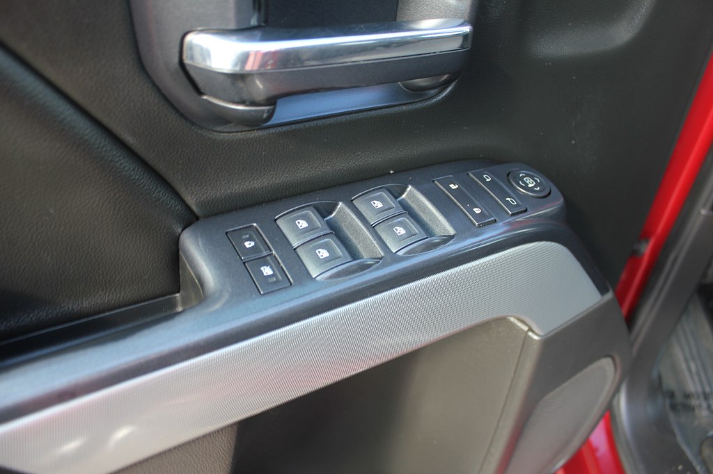 Photo 27 of this CHEVROLET SILVERADO 1500