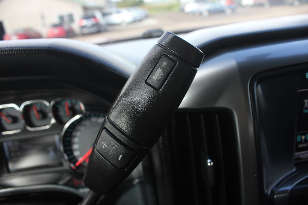 Photo 15 of this CHEVROLET SILVERADO 1500