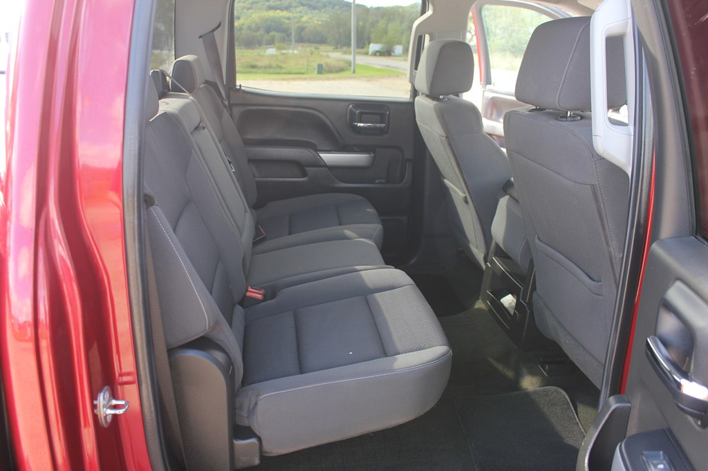 Photo 35 of this CHEVROLET SILVERADO 1500