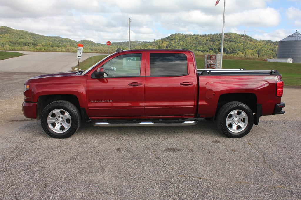 Photo 8 of this CHEVROLET SILVERADO 1500