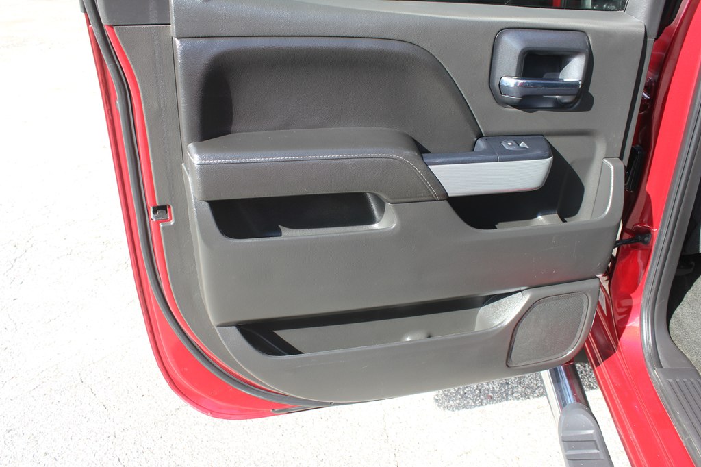 Photo 36 of this CHEVROLET SILVERADO 1500
