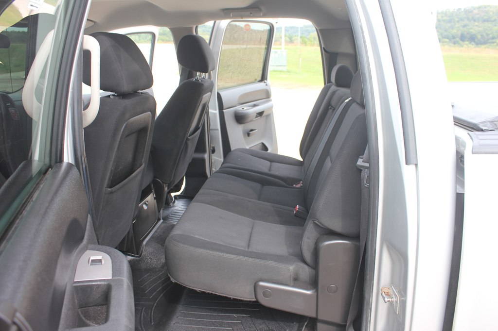 Photo 37 of this CHEVROLET SILVERADO 1500