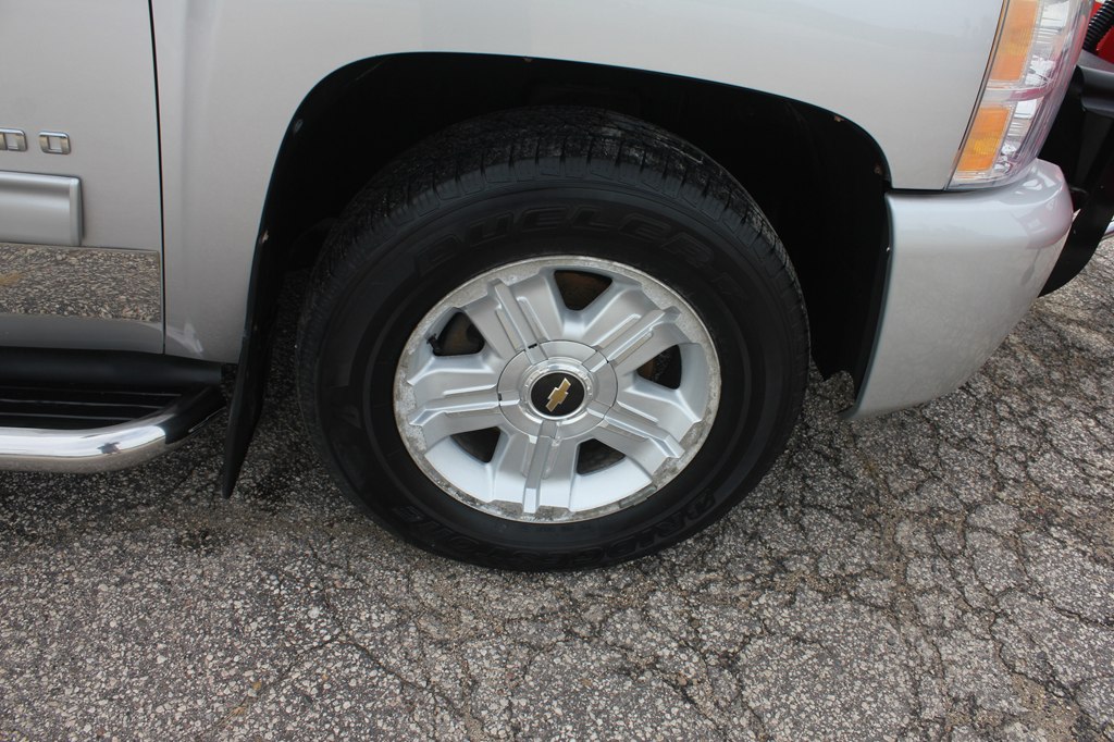 Photo 55 of this CHEVROLET SILVERADO 1500