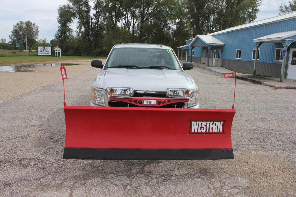 Photo 2 of this CHEVROLET SILVERADO 1500