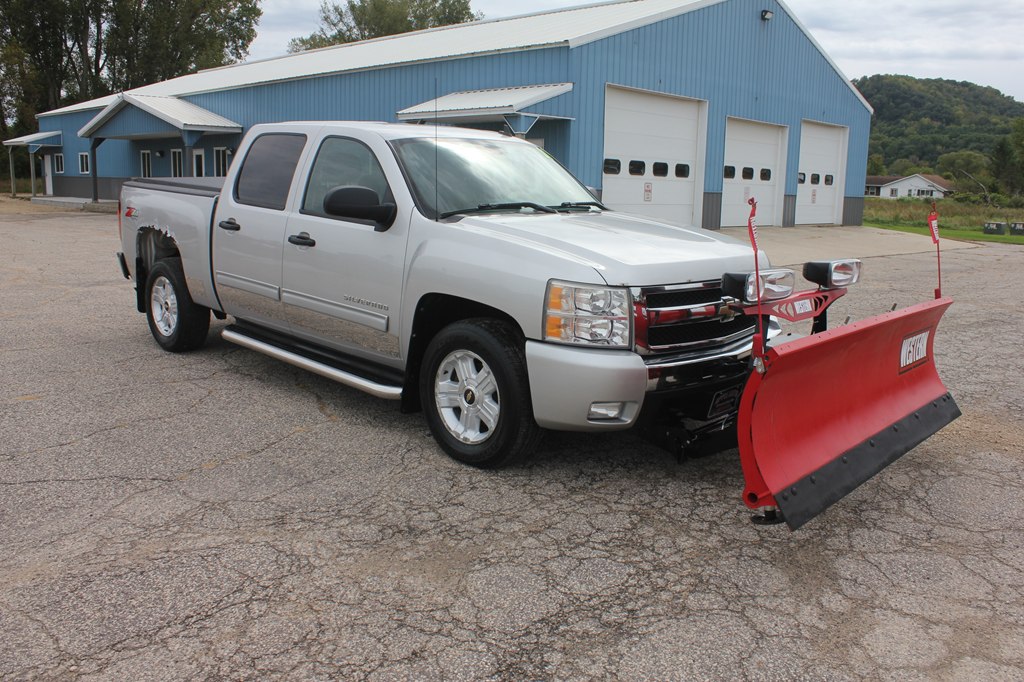 Photo 3 of this CHEVROLET SILVERADO 1500