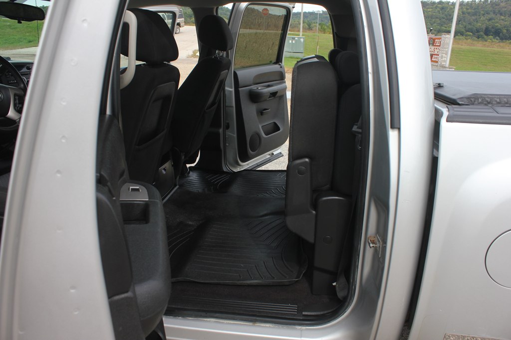 Photo 38 of this CHEVROLET SILVERADO 1500