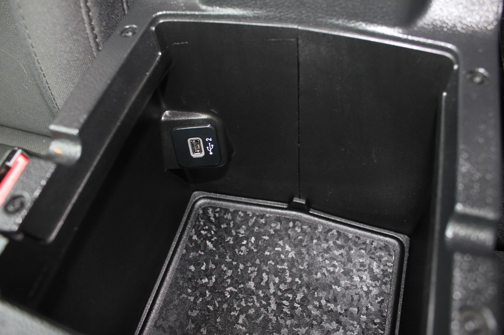 Photo 22 of this JEEP WRANGLER