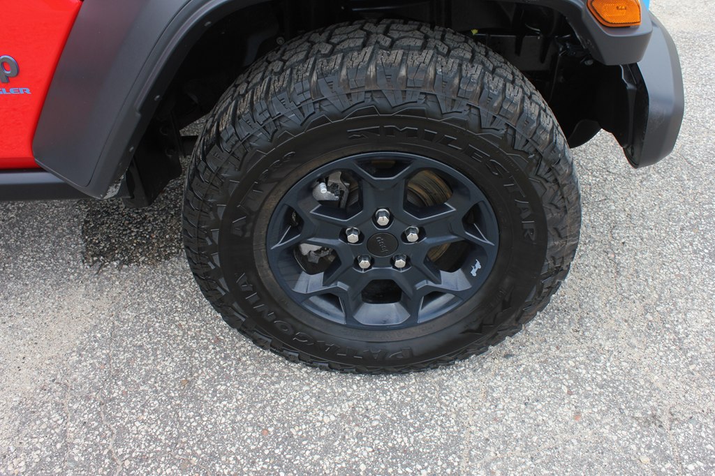 Photo 52 of this JEEP WRANGLER