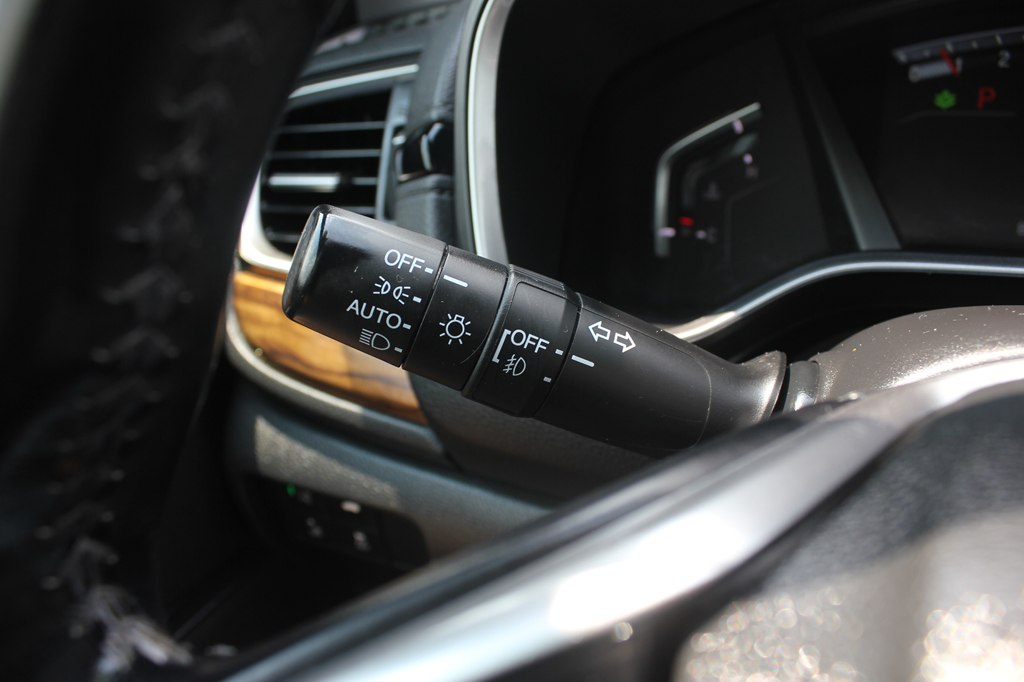 Photo 14 of this HONDA CR-V