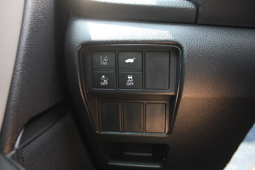 Photo 16 of this HONDA CR-V