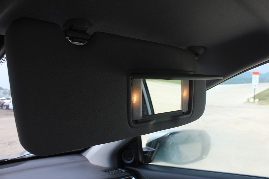 Photo 25 of this HONDA CR-V