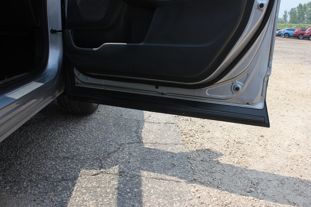 Photo 48 of this HONDA CR-V