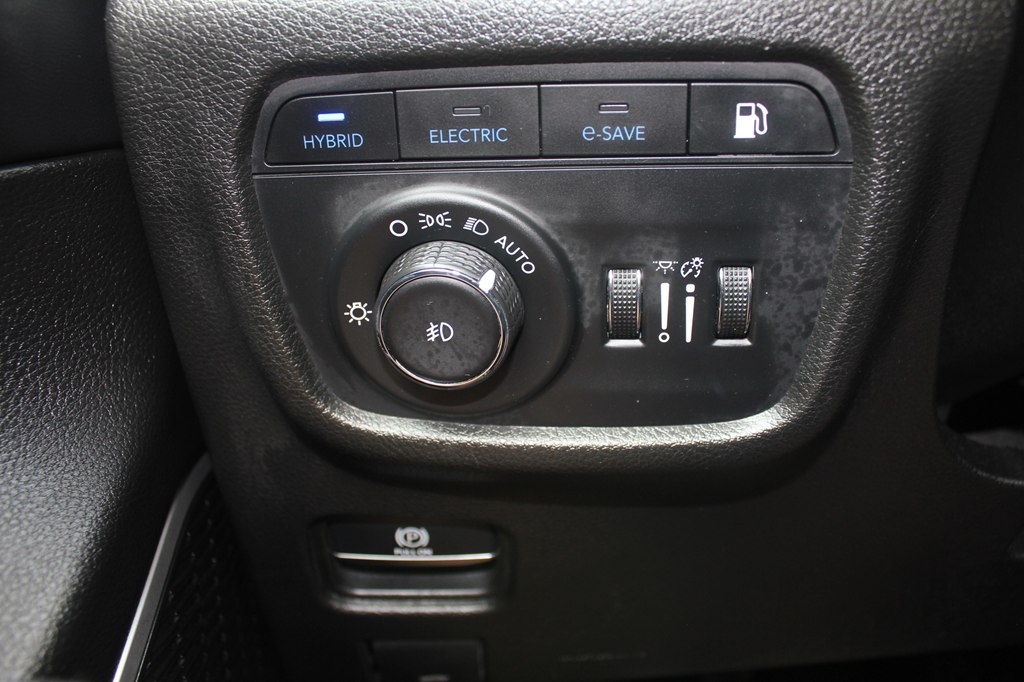 Photo 16 of this JEEP GRAND CHEROKEE