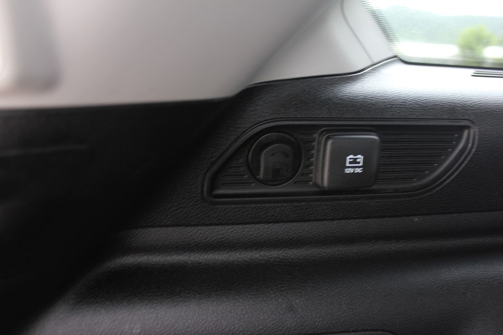 Photo 45 of this JEEP GRAND CHEROKEE
