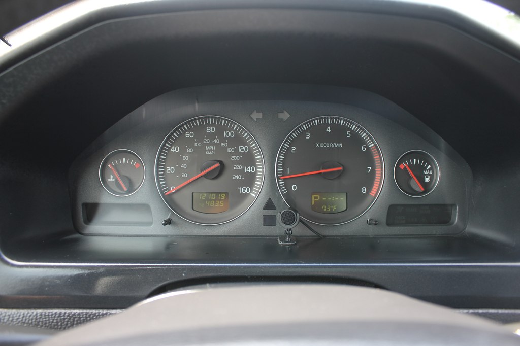 Photo 11 of this VOLVO S60