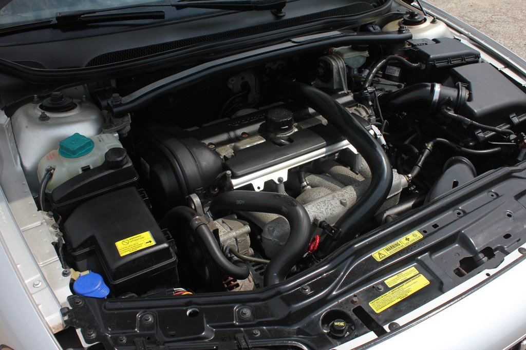 Photo 45 of this VOLVO S60