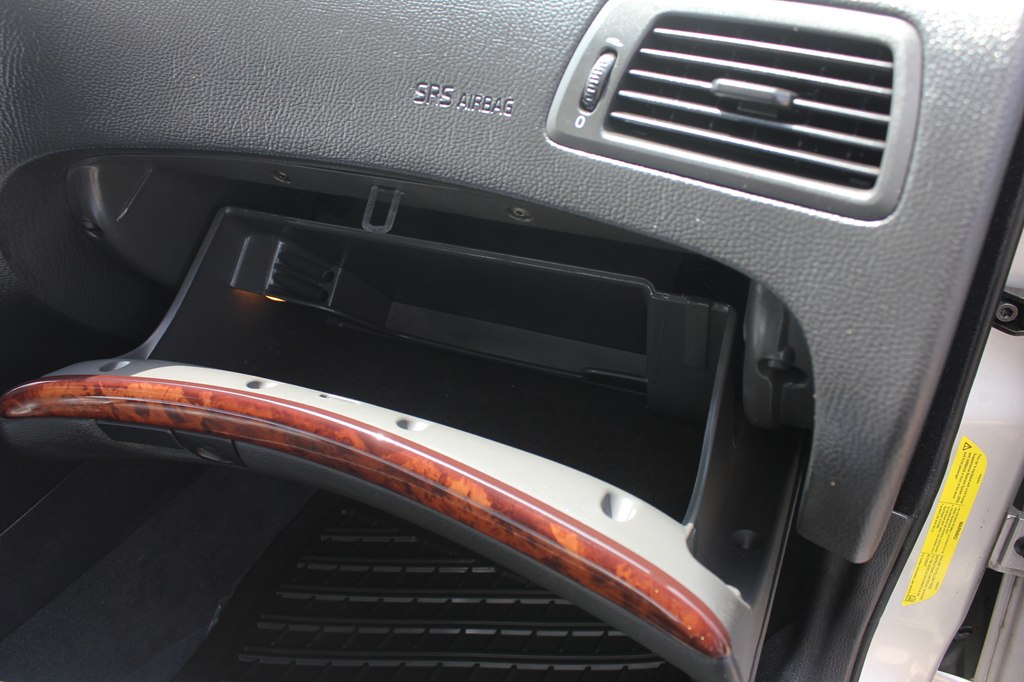 Photo 32 of this VOLVO S60