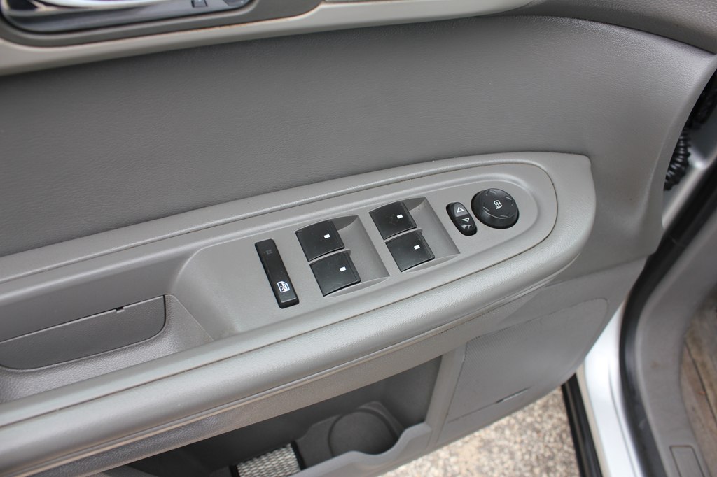 Photo 26 of this CHEVROLET TRAVERSE
