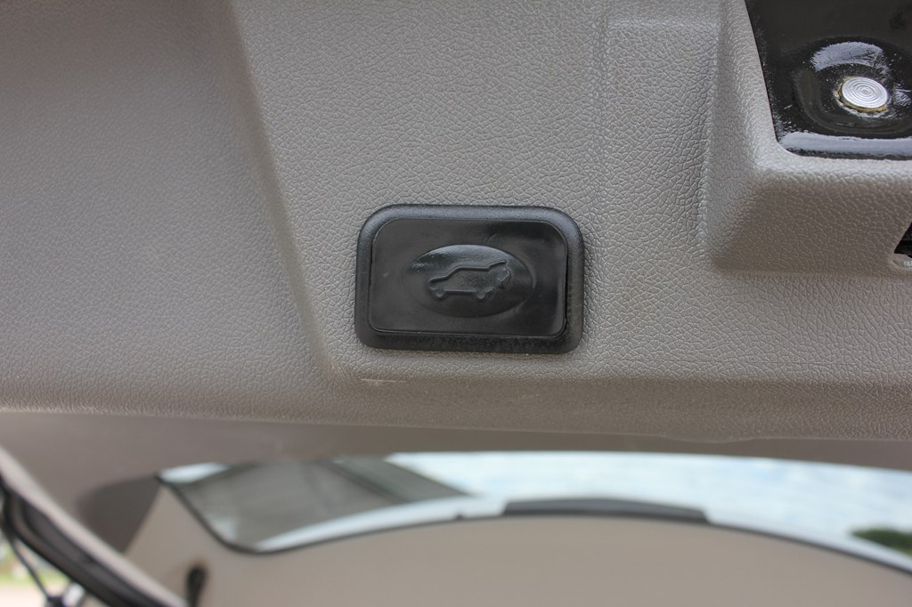 Photo 46 of this CHEVROLET TRAVERSE